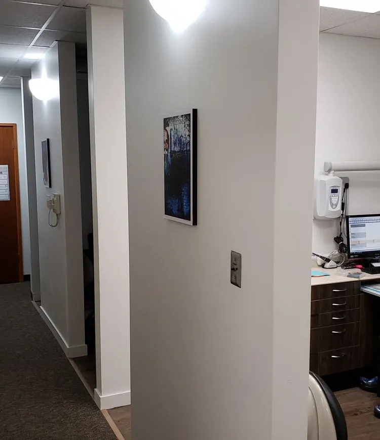 The hallway leading to the treatment rooms.
